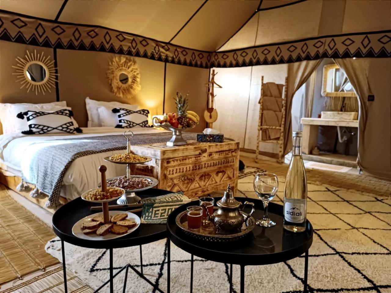 Merzouga Traditional Luxury Camp Extérieur photo